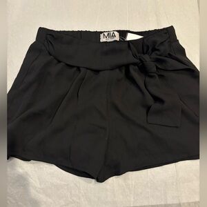 Tween MIA Black High Waist knot shorts size small NWT
